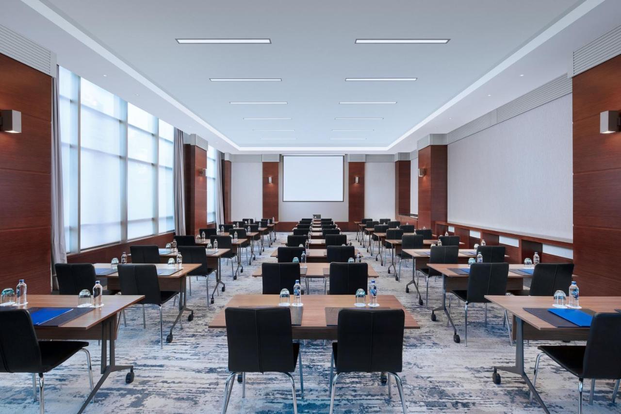 Delta By Marriott Levent 4*